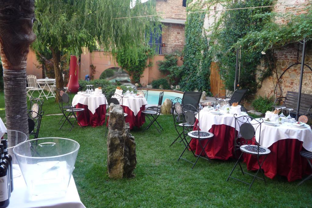 Lori'S Inn Мондови Экстерьер фото