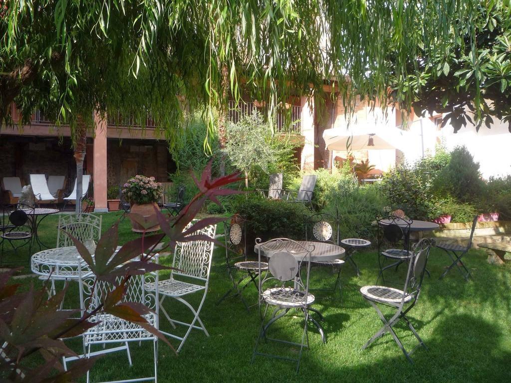 Lori'S Inn Мондови Экстерьер фото