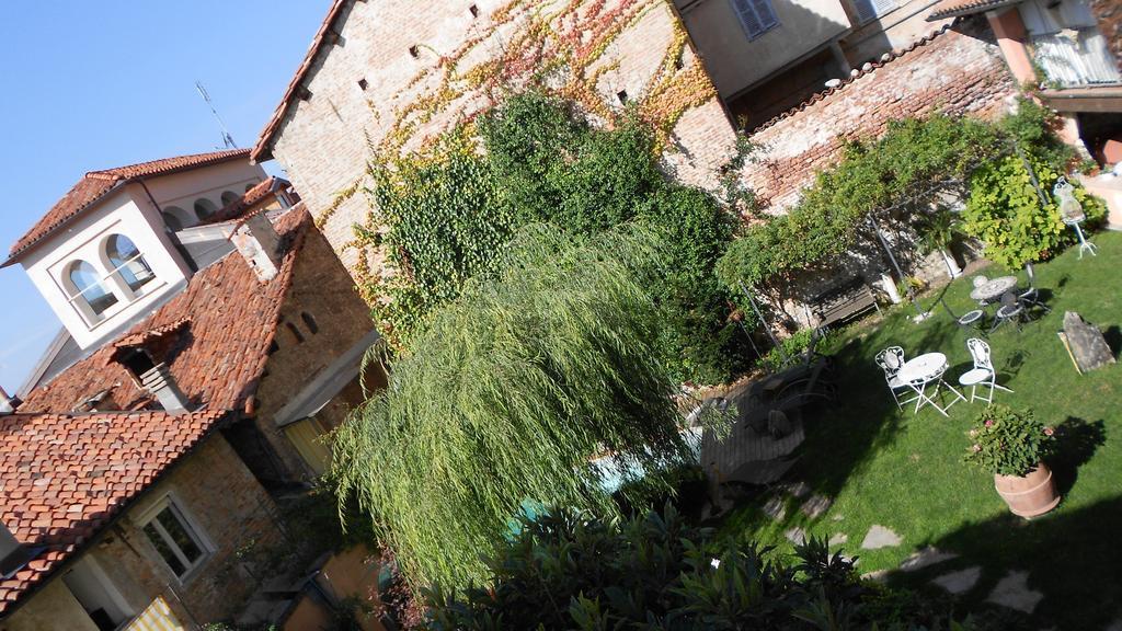 Lori'S Inn Мондови Экстерьер фото