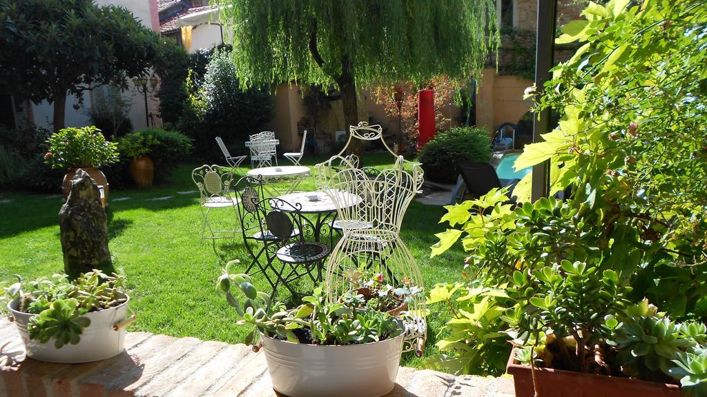 Lori'S Inn Мондови Экстерьер фото